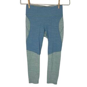 Outdoor Voices Size Medium Cropped Color Block Legging
